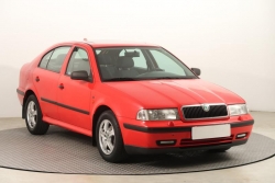 Škoda Octavia  1.6 LX