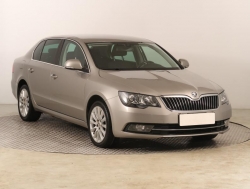 Škoda Superb  2.0 TDI Ambition Plus