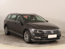 Volkswagen Passat  1.5 TSI 